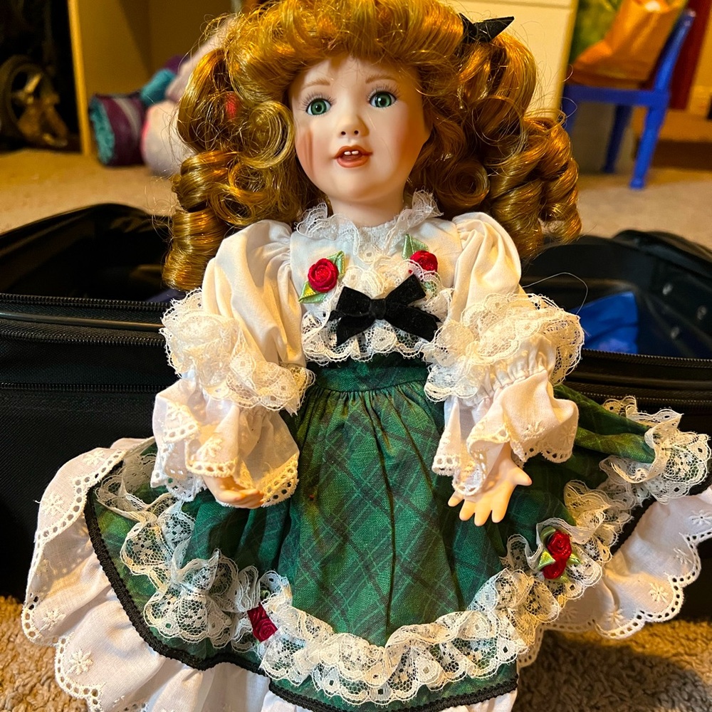 Paradise Galleries Emily,Linda Hanson Porcelain Doll NIB